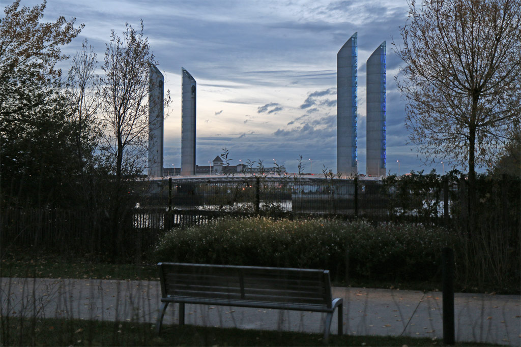 View of the Gardens of the Cité du Vin