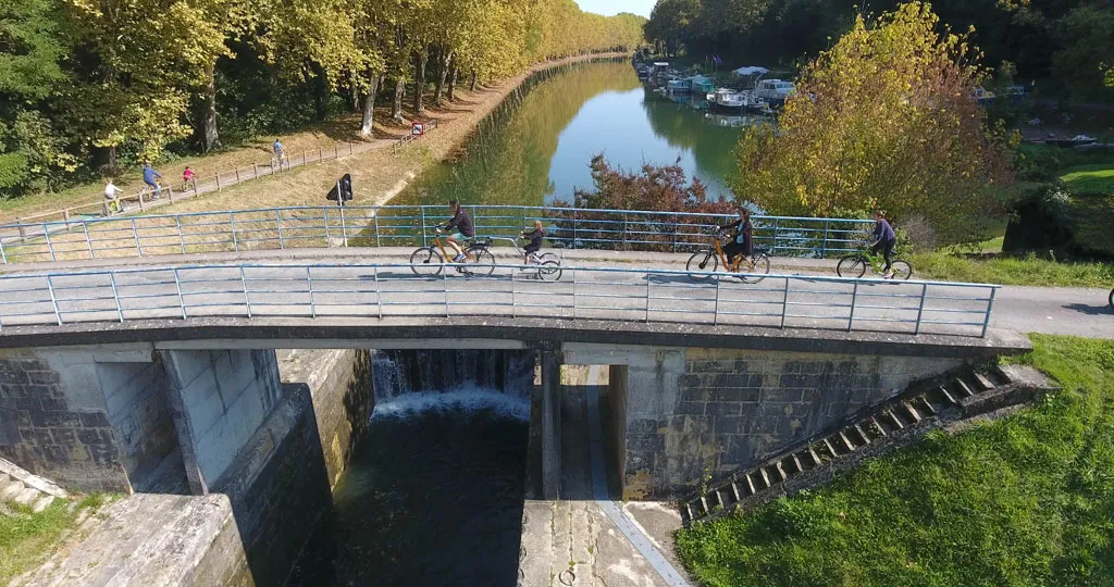 The Canal Cycles