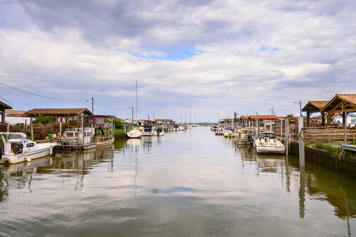 Oyster port of Andernos